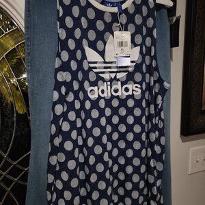 NWT - XL - NIKE - Rare Polka Dots